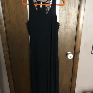 Black maxi dress,